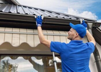 Roof Gutters Repair Vs Replacement